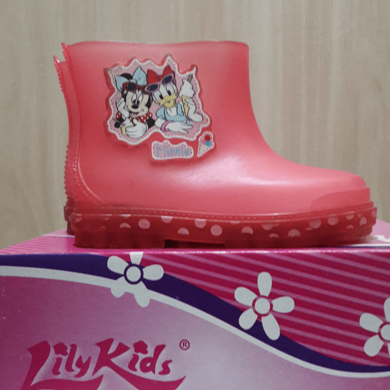 Bota infantil best sale numero 22