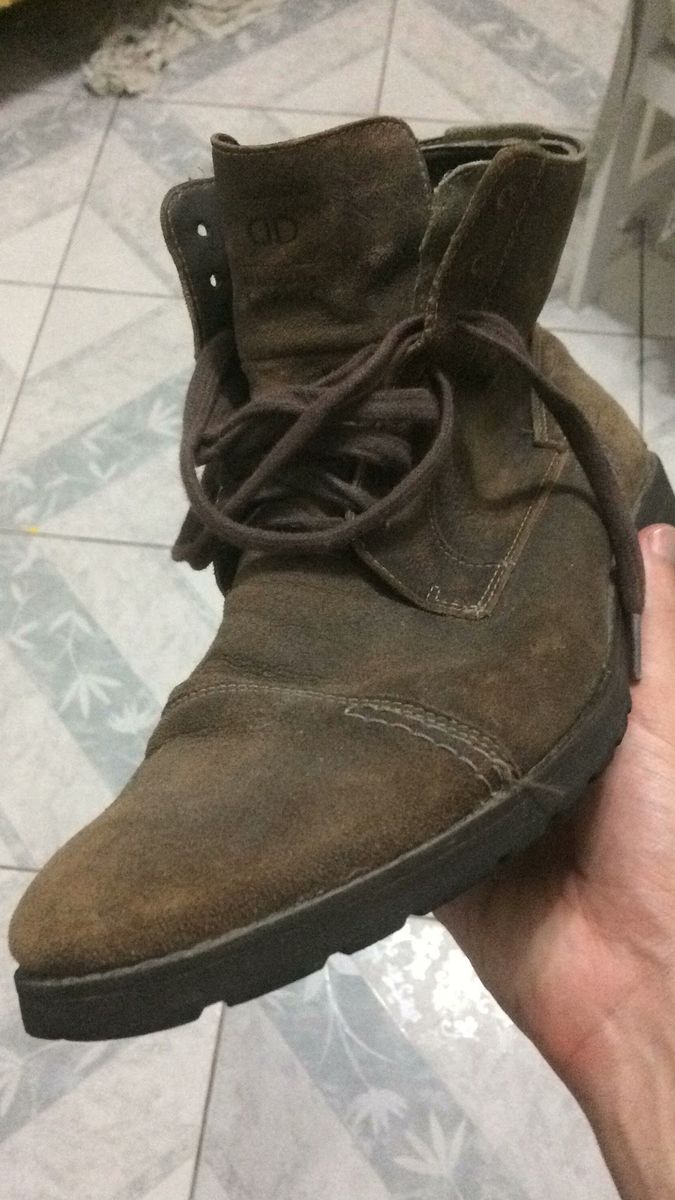 bota democrata masculina