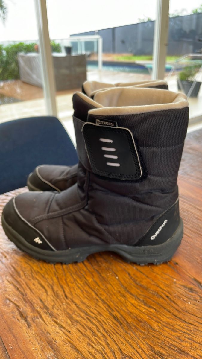 bota-imperme-vel-para-neve-quechua-bota-feminina-quechua-usado