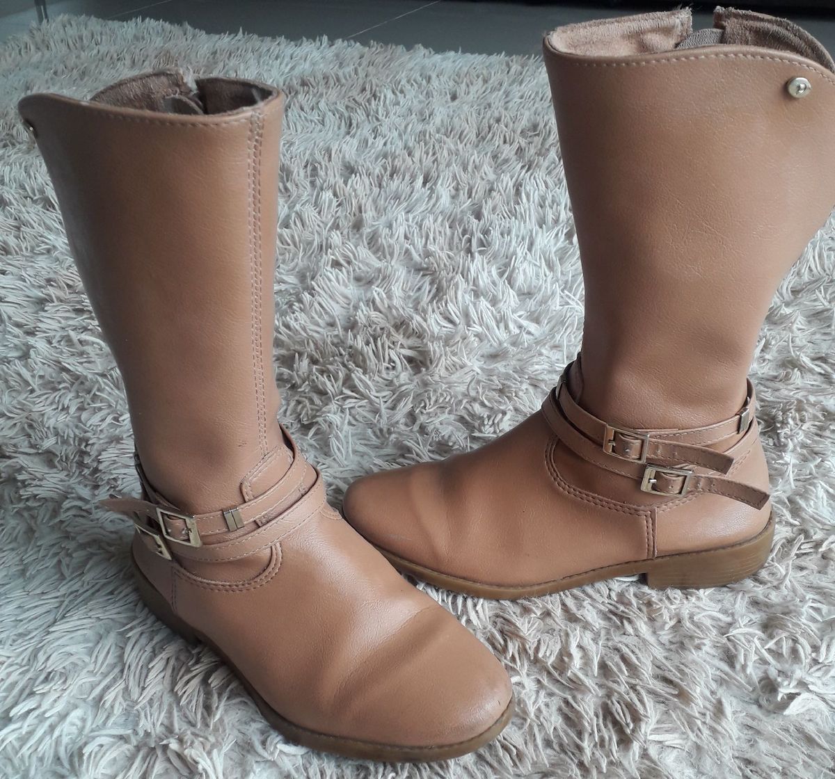 bota menina tamanho 33