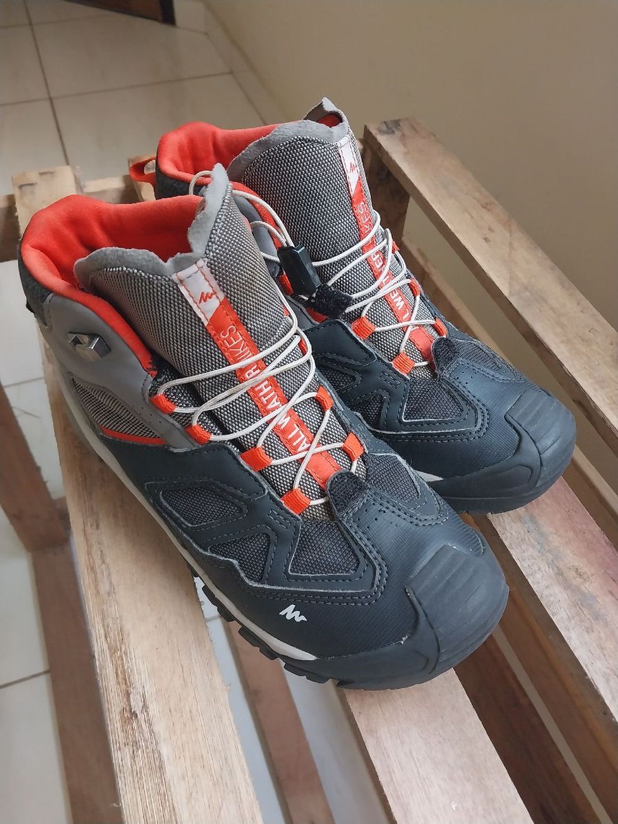 Bota para hot sale trilha infantil