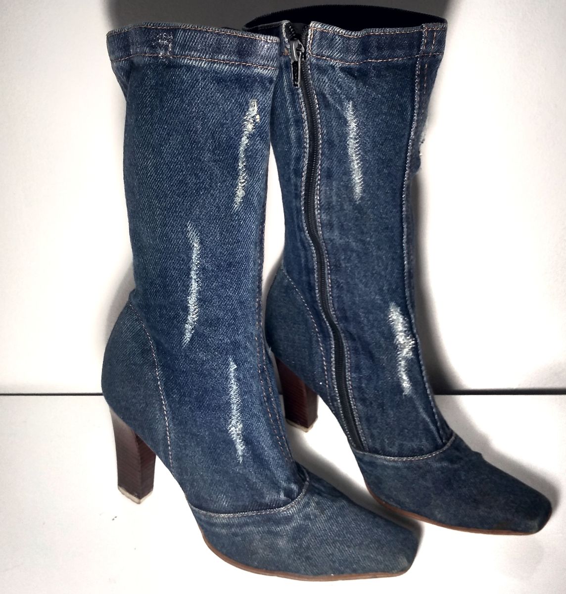 bota jeans cano alto