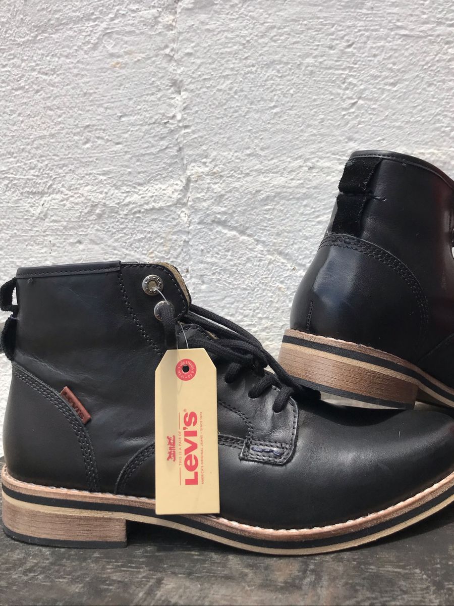 bota masculina levis