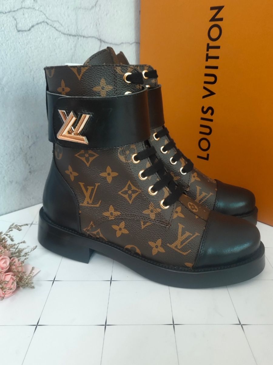 Bota Louis Vuitton | Bota Feminina Louis Vuitton Novo 45719260 | enjoei