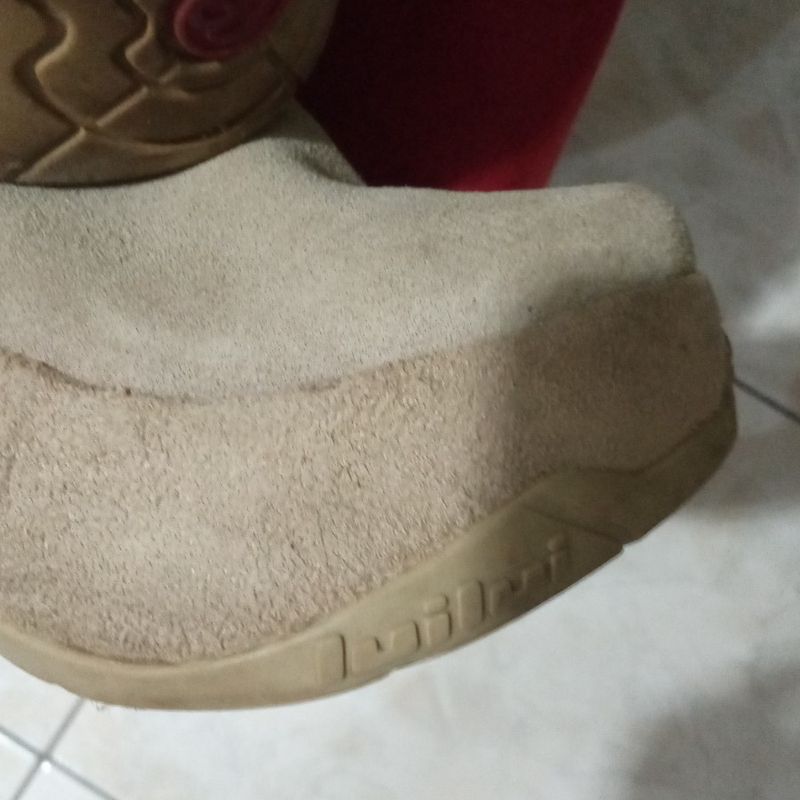 Bota da best sale lui lui feminina