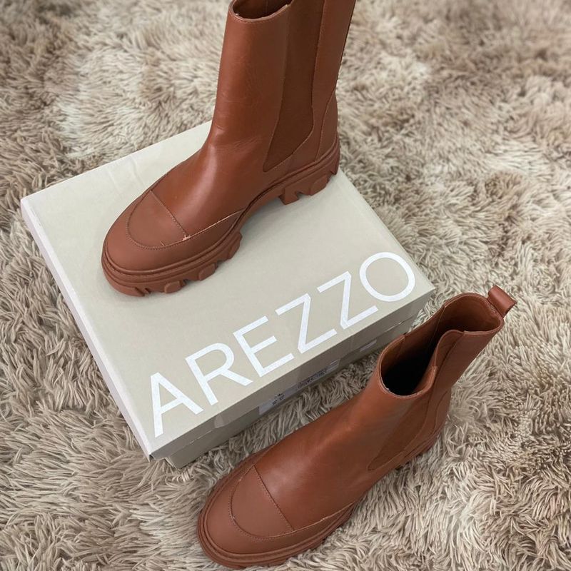 Bota Marrom Arezzo Couro Tratorada L via Nova 38 Bota Feminina Arezzo Usado 97595294 enjoei