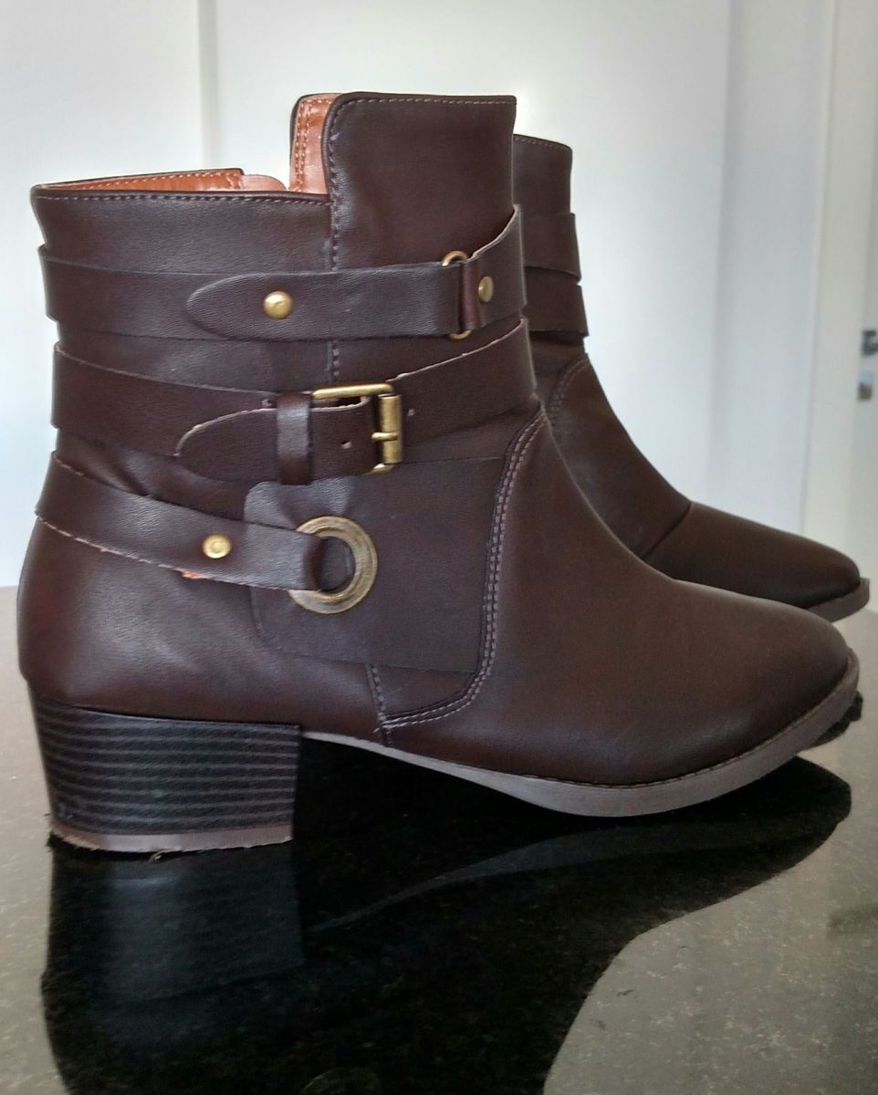 bota feminina baixinha