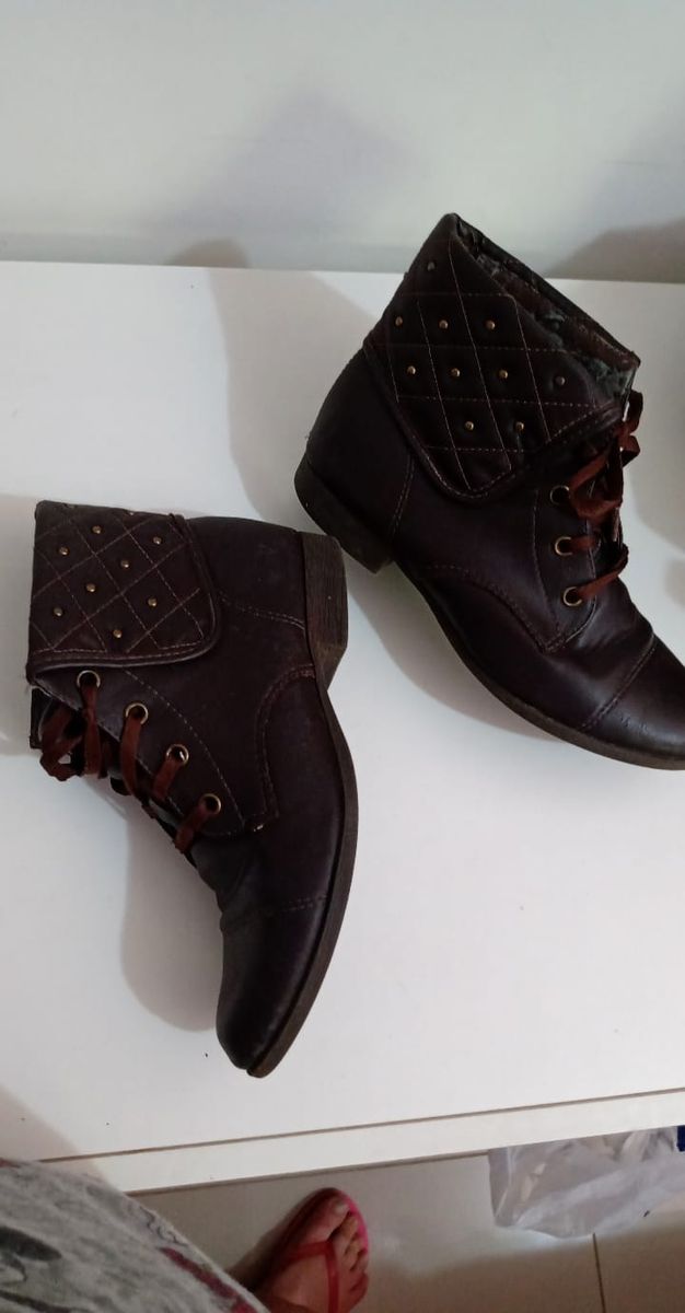 bota feminina baixinha