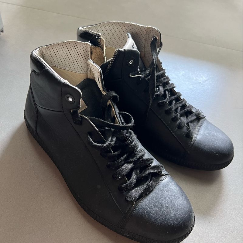 Bota 2024 armani masculina