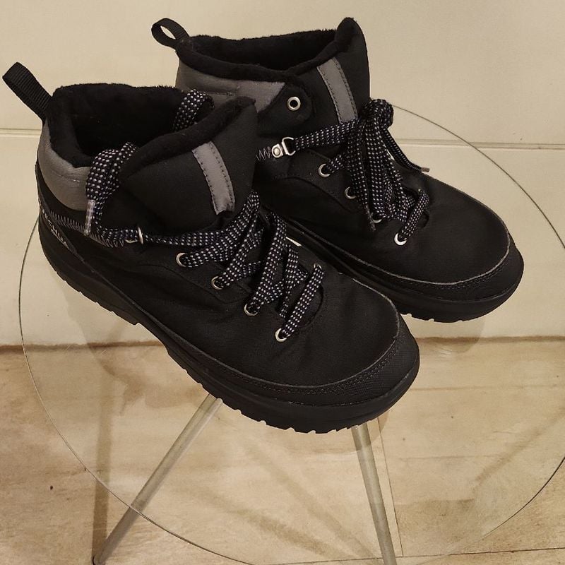 Bota Masculina de Trilha Impermeável Na Neve Sh100 Ultrawarm Quechua Bota  Masculina Quechua Usado 111305806 enjoei