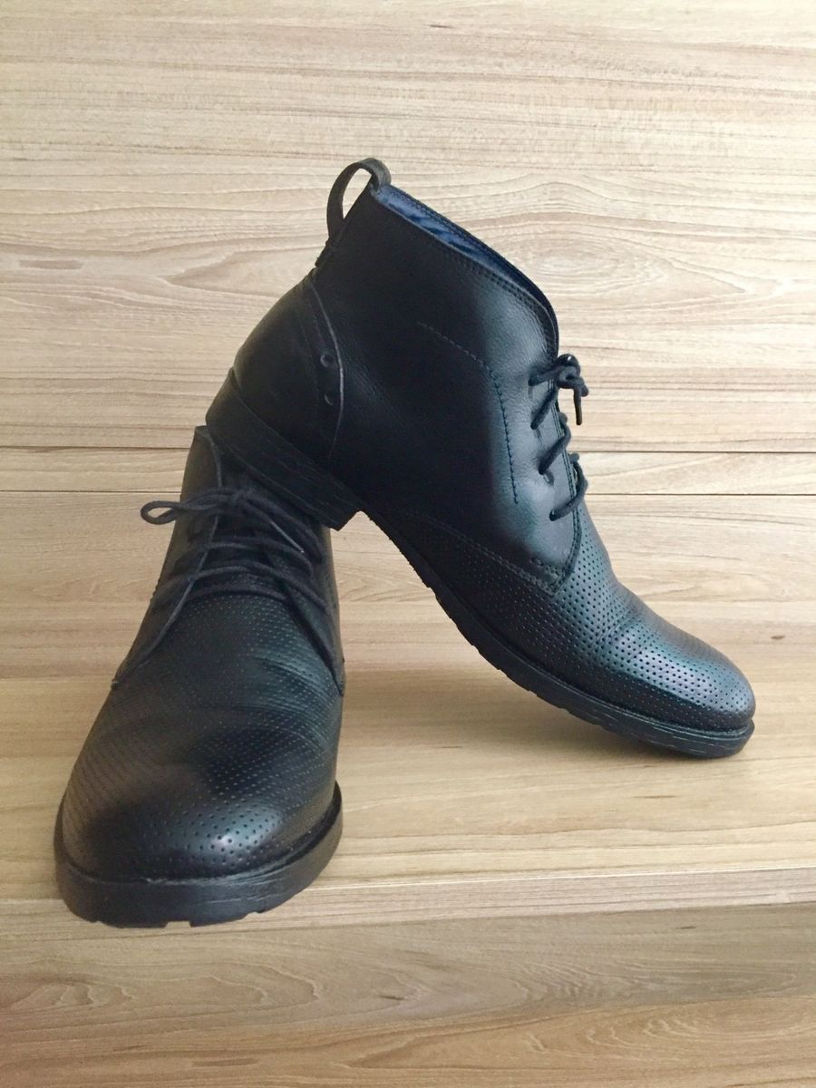 bota tng masculina