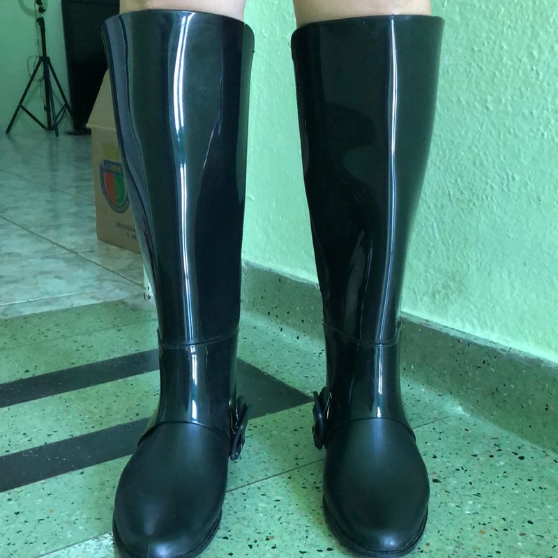 Melissa bota cano alto cheap