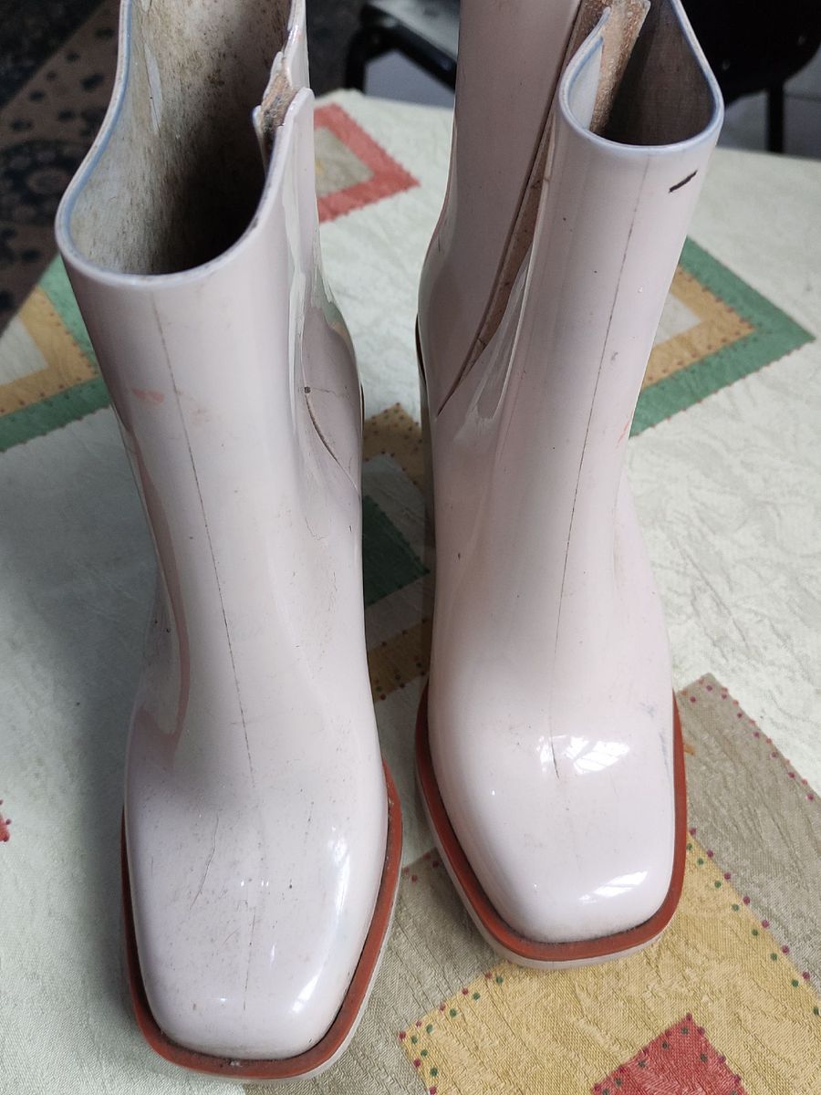 Bota Melissa Cano Médio Salto Grosso Nude | Bota Feminina Melissa Usado 72766157 | enjoei