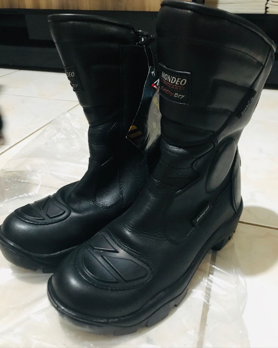 bota mondeo magnetic