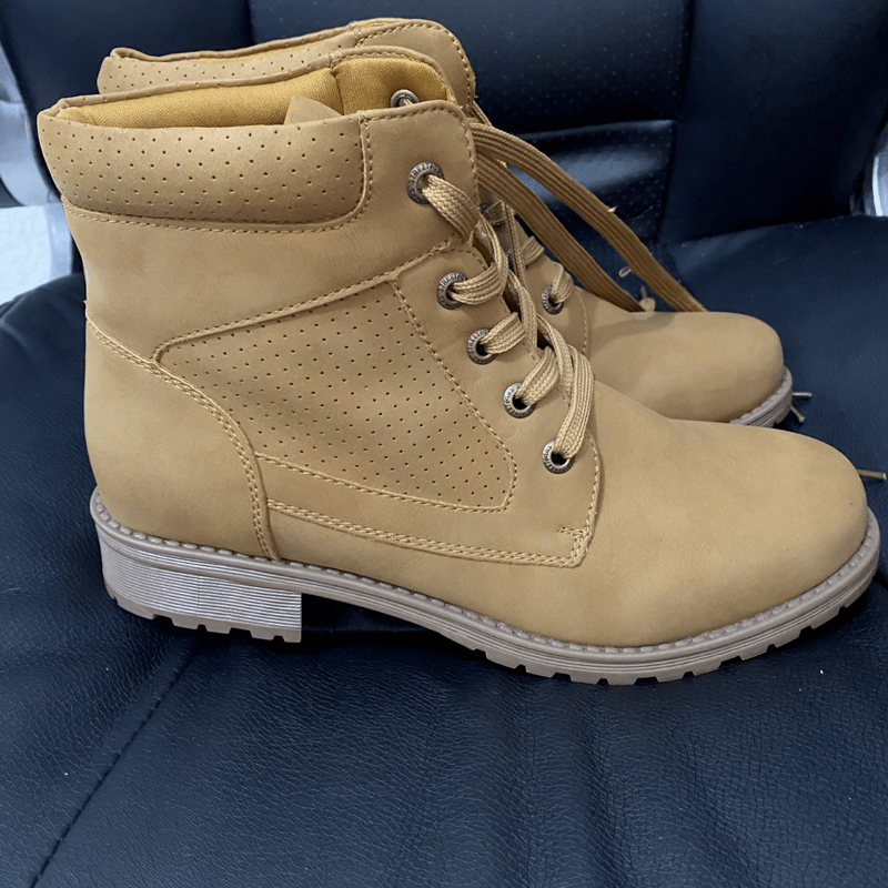 Bota mooncity 2019 cano clearance curto