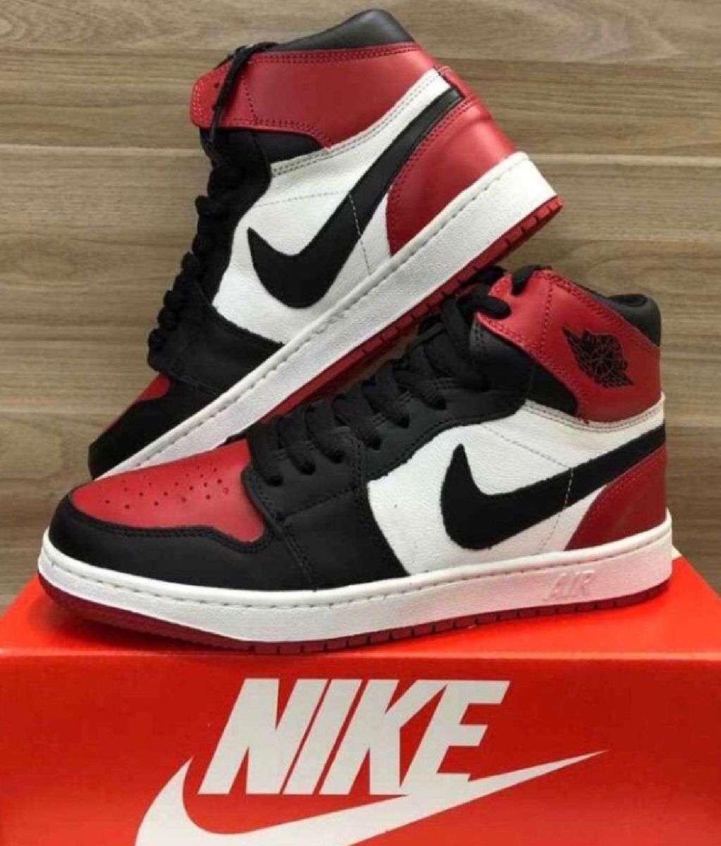 bota nike air jordan 1