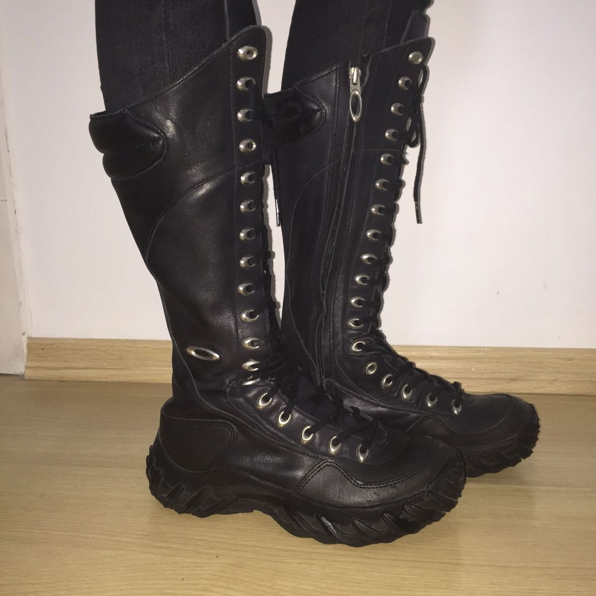 bota oakley feminina original