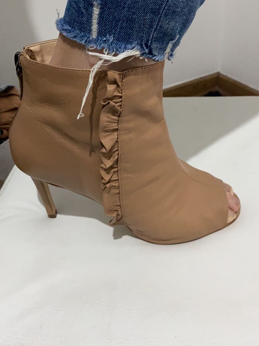 bota open boot
