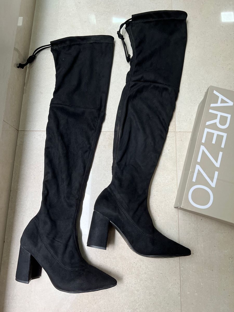 Bota over hot sale knee arezzo