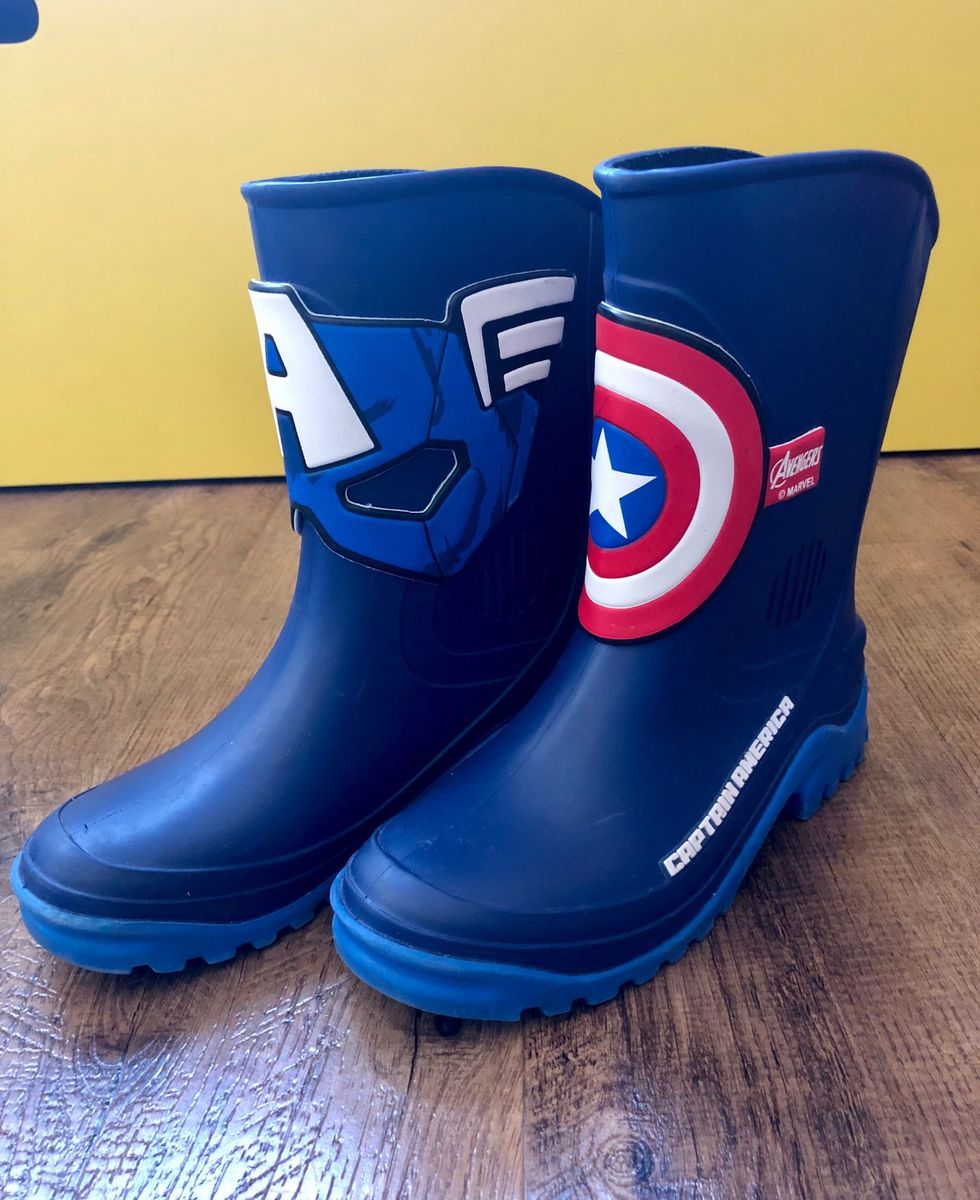 bota infantil para chuva