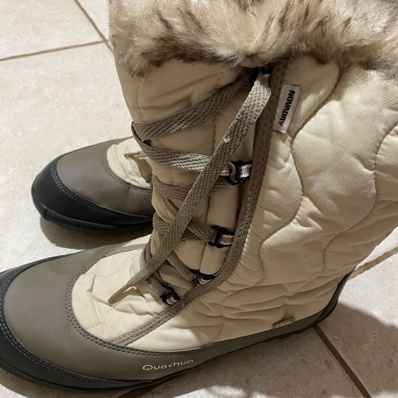 Bota quechua hot sale neve