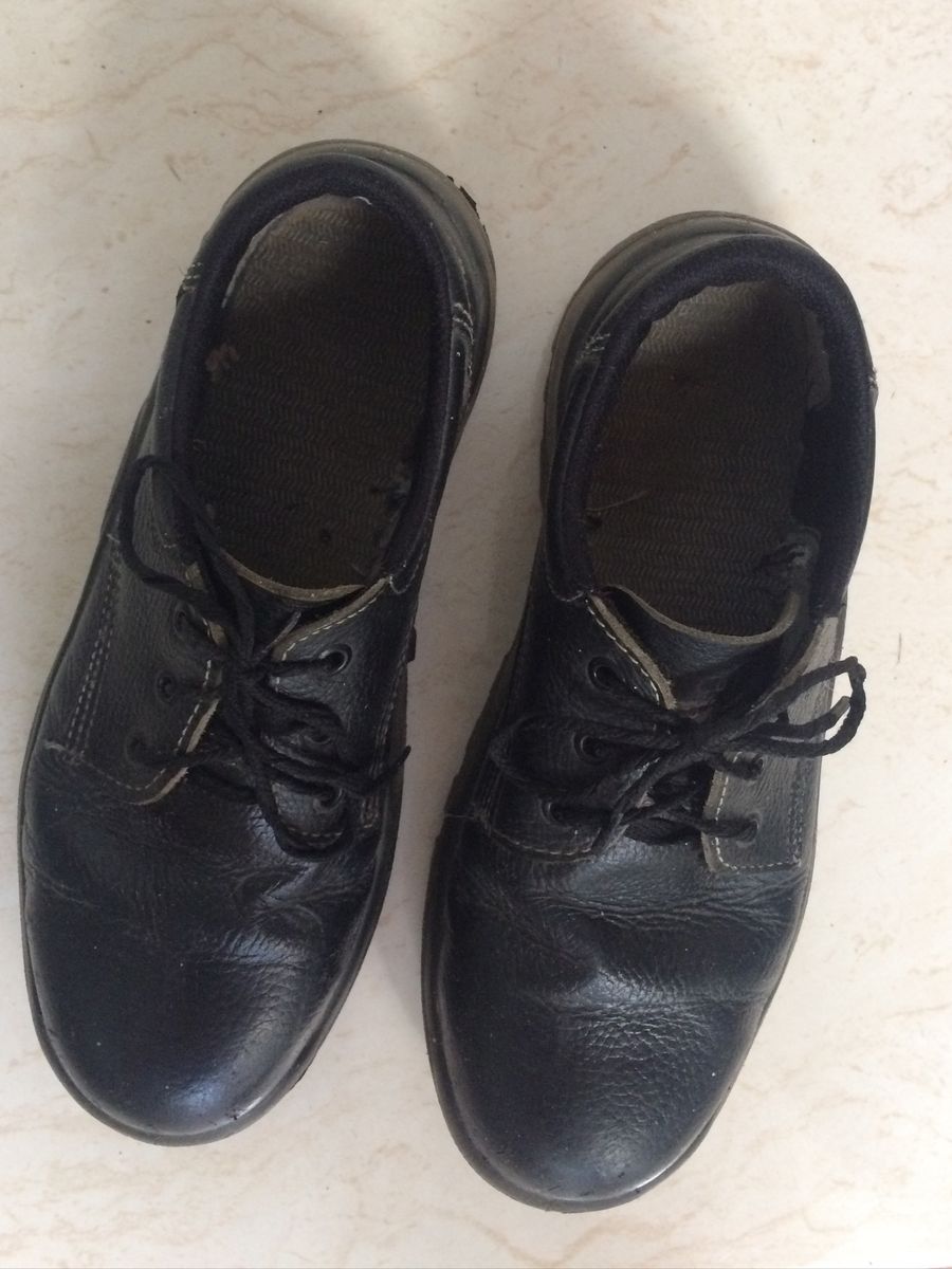 bota masculina preta para trabalho