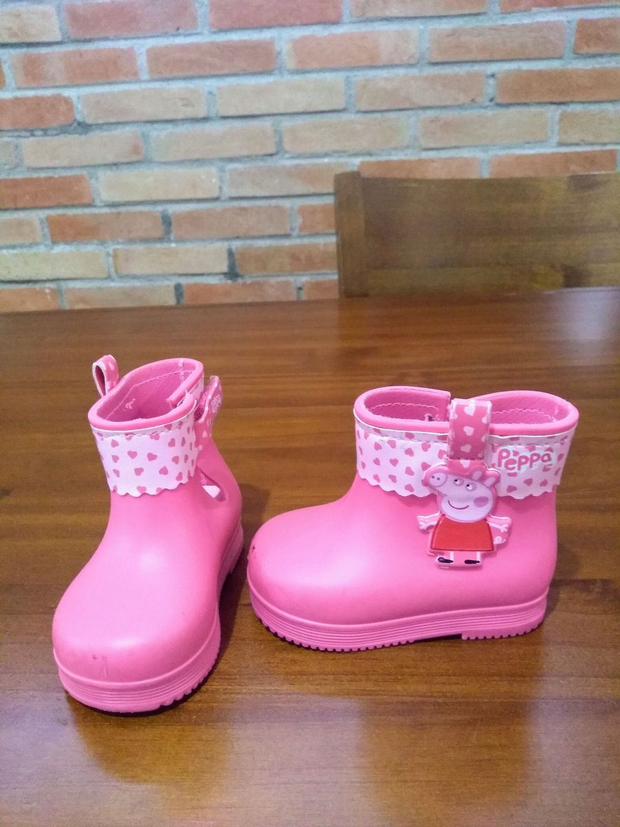 bota da peppa