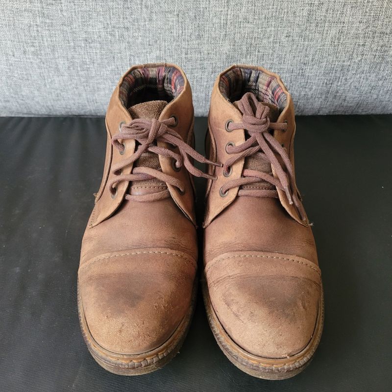 Bota masculina sale prego