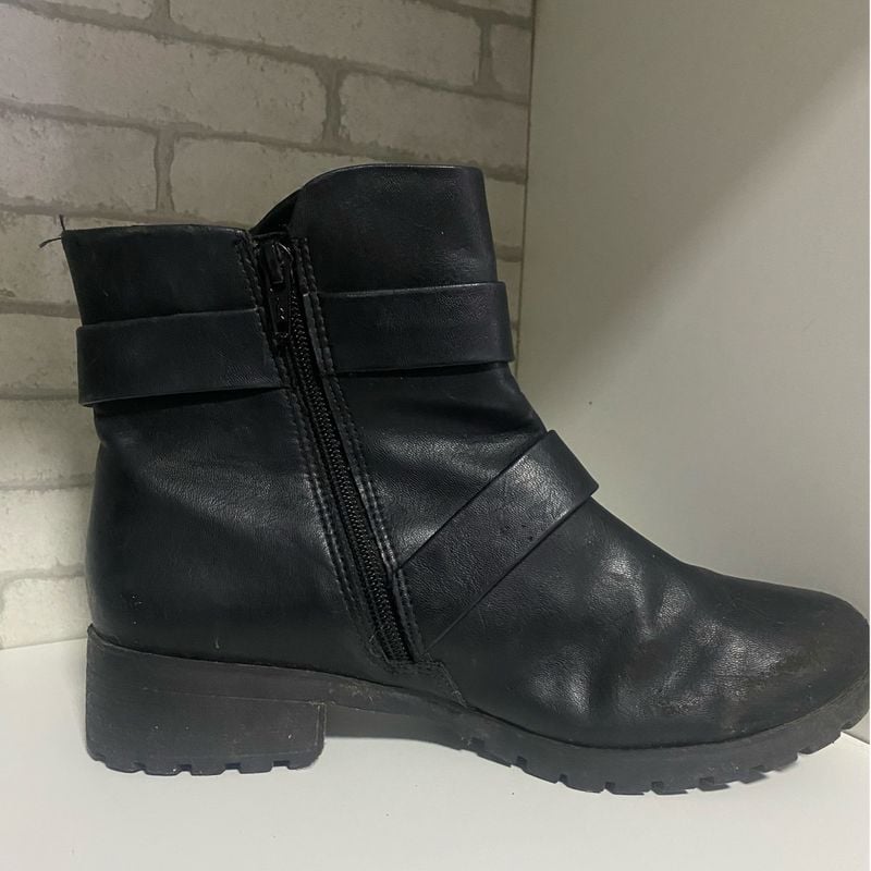 Bota ramarim best sale fivela preta