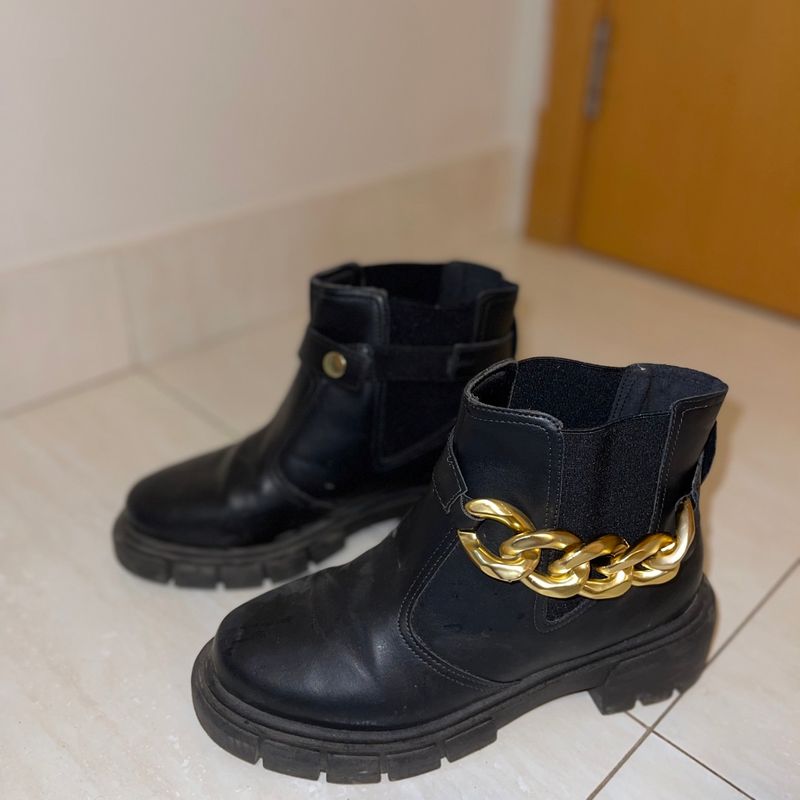 Bota preta hot sale constance