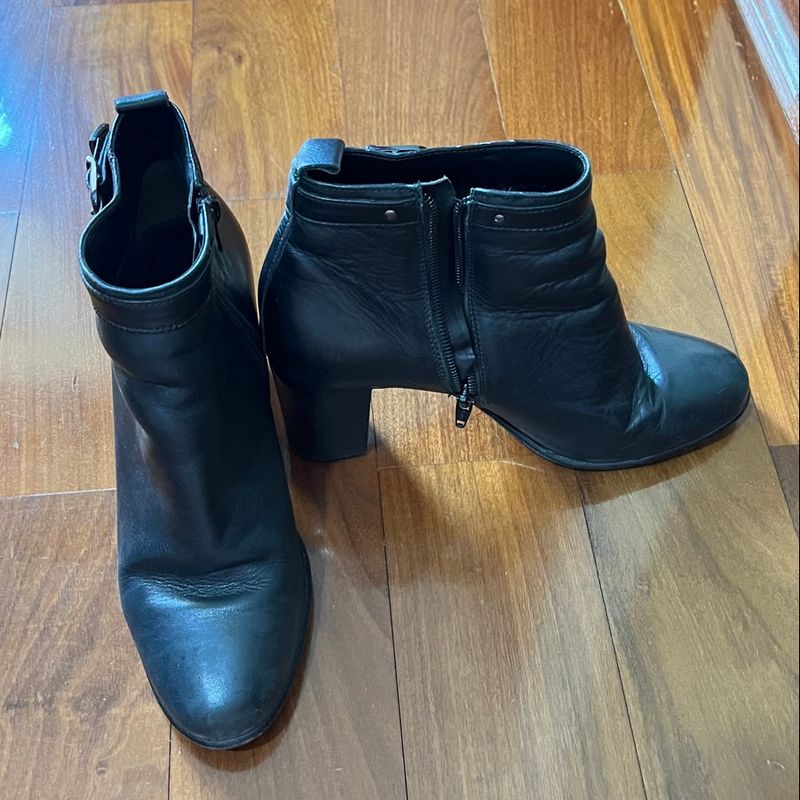 Bota Preta Couro, Tamanho 37, Salto Médio, Corello Bota Feminina