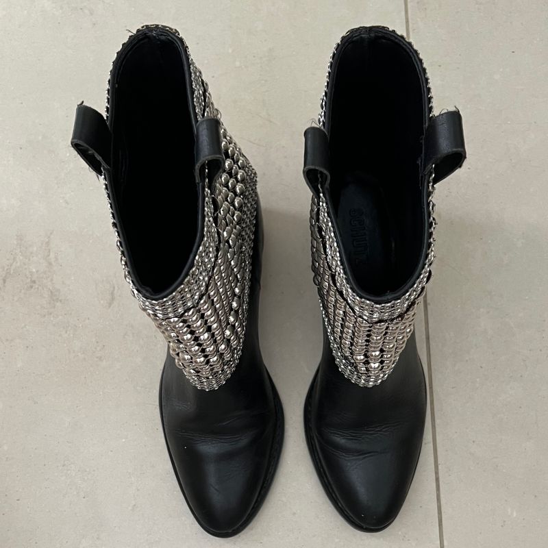 Bota Preta Malha de Metal Prata Shutz Bota Feminina Schutz Usado