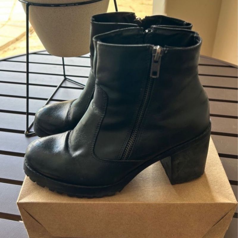 Botas best sale milano feminina