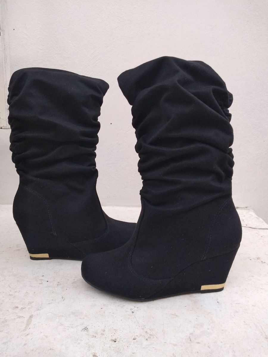 bota de salto anabela
