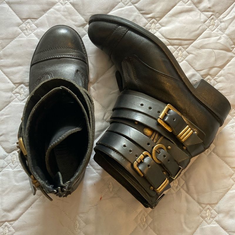 Botas santa hot sale lolla 2018