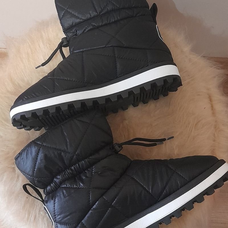 Bota Puffer Neve Arezzo Bota Feminina Arezzo Usado 92140177 enjoei