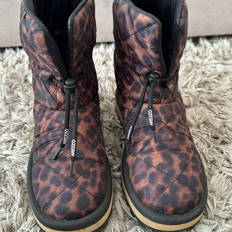 Bota Puffer Onça Arezzo Arezzo Usado 111126931 enjoei