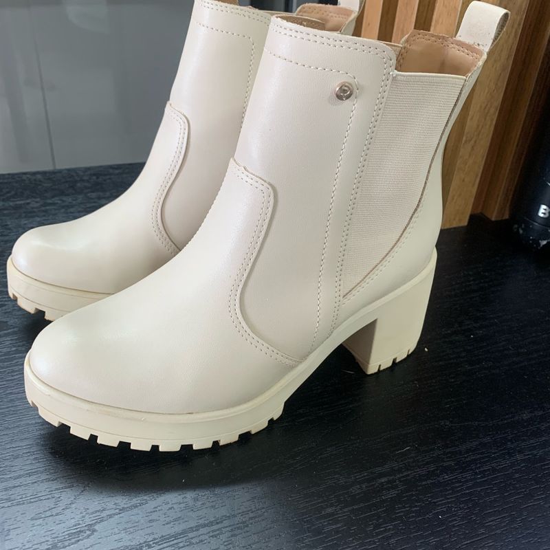 Bota ramarim hot sale branca