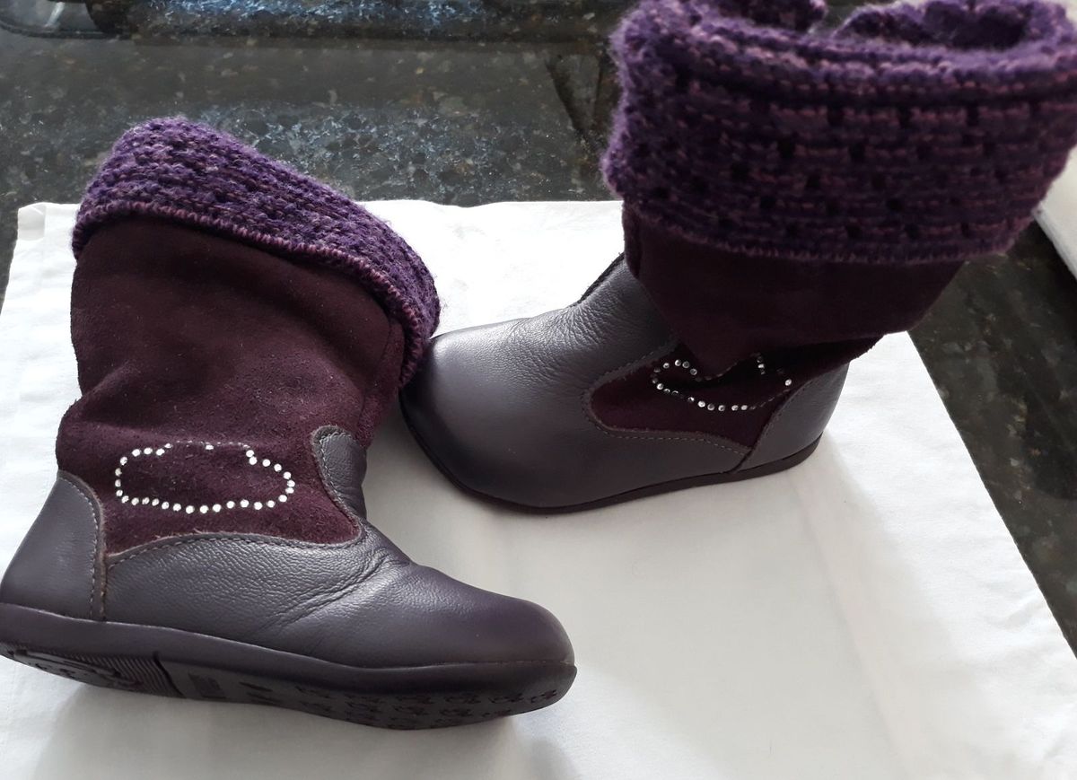 bota roxa infantil