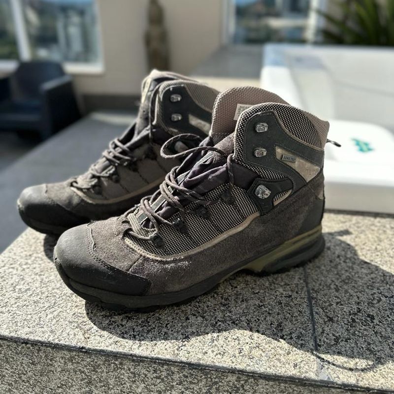 Botas salomon quest online prime gtx