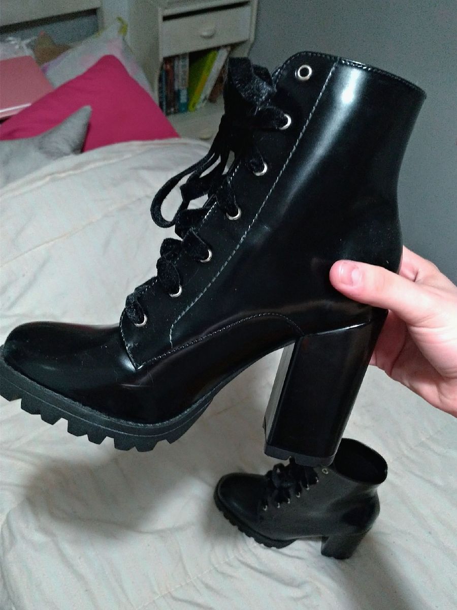 bota feminina c&a