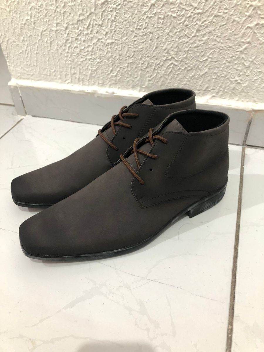 Bota social best sale bico fino