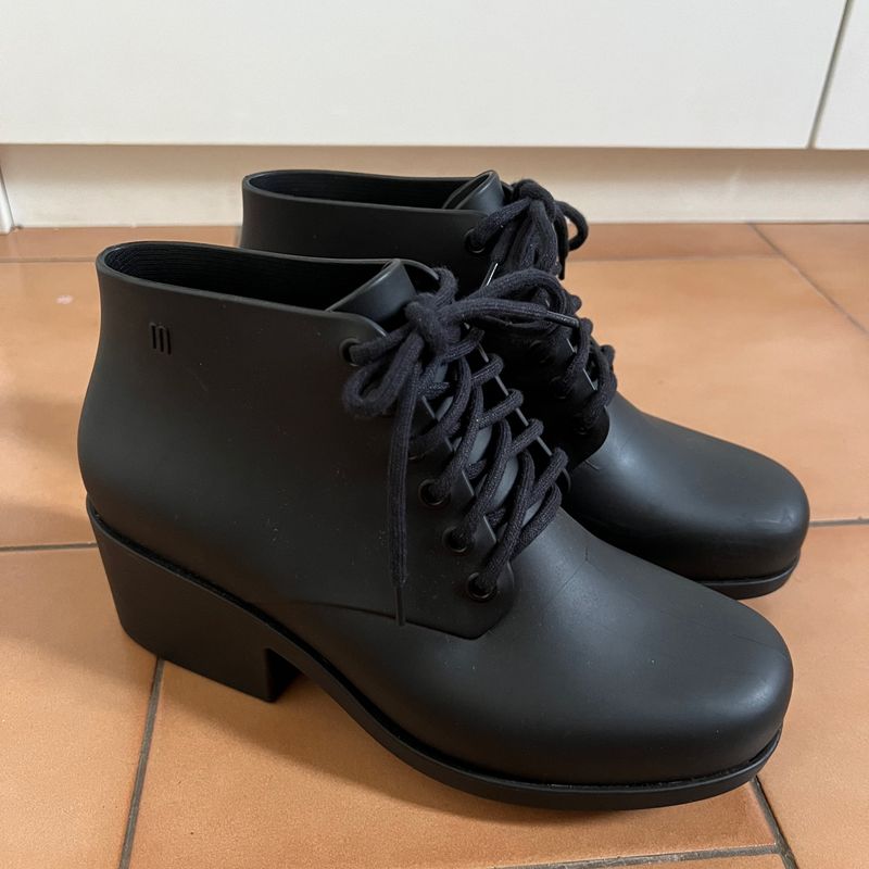 Botas cano curto sales melissa