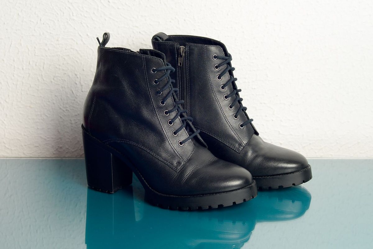 corello botas