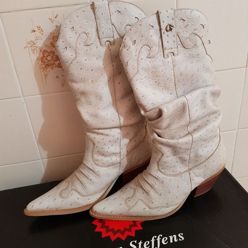 Bota Texana Off White Bota Feminina Carmen Steffens Usado 84138233  enjoei