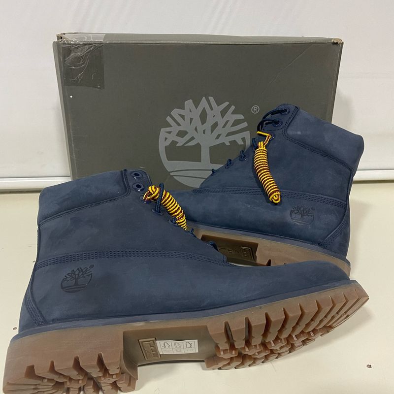 Dark blue shop timberlands