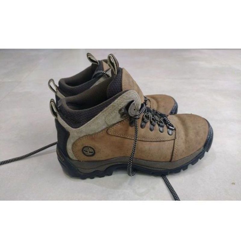 Bota timberland trail dust hot sale feminina