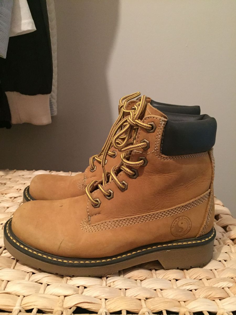 bota tipo timberland