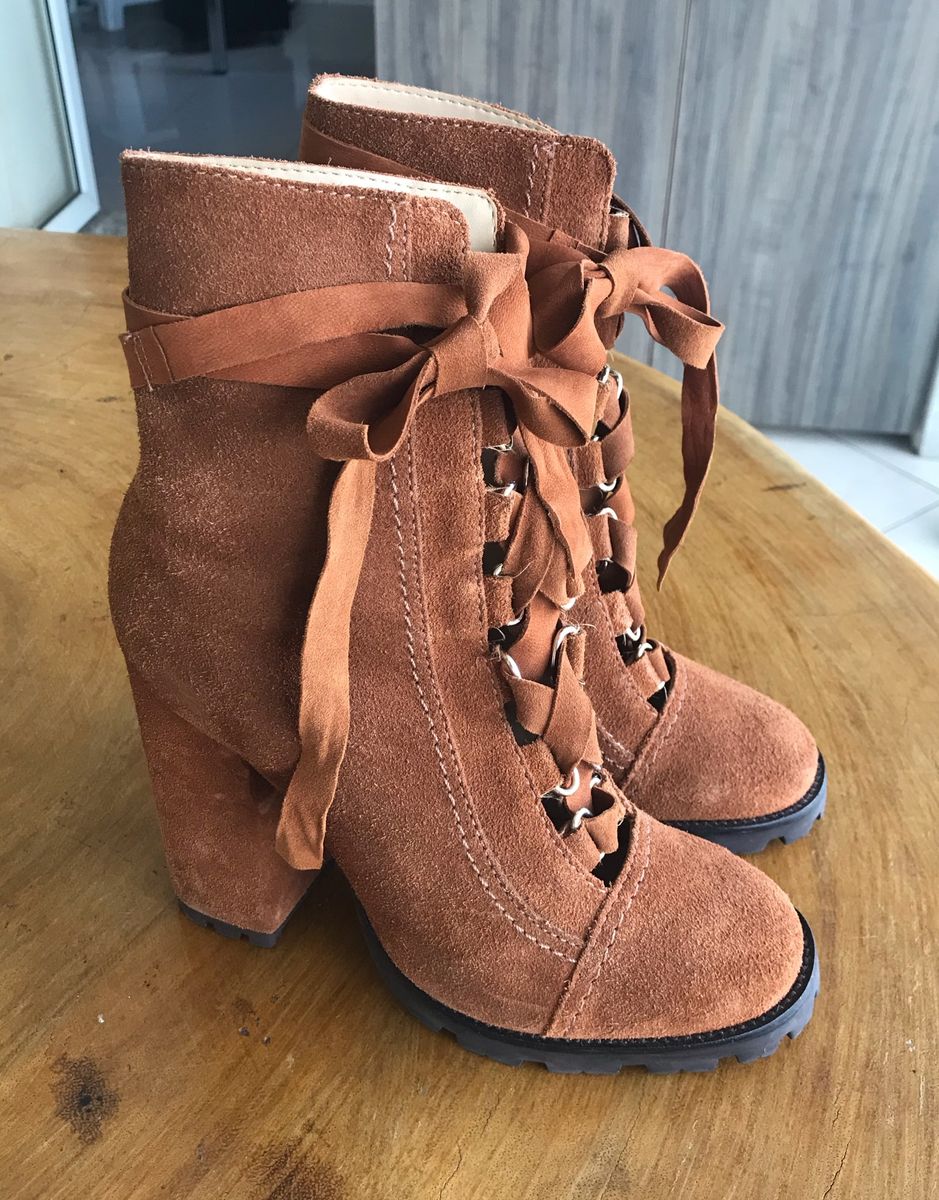 bota tratorada schutz marrom