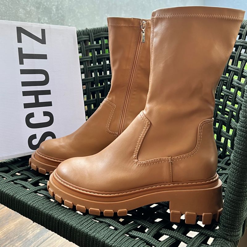 Bota tratorada cheap schutz marrom